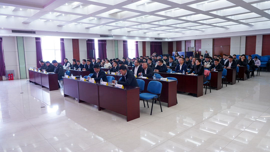 策马扬鞭启新程 | 宏鑫源营销中心召开2026工作启动会(图1)